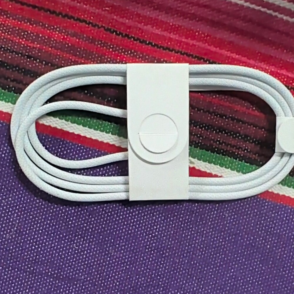 USB C to USB C Cable
